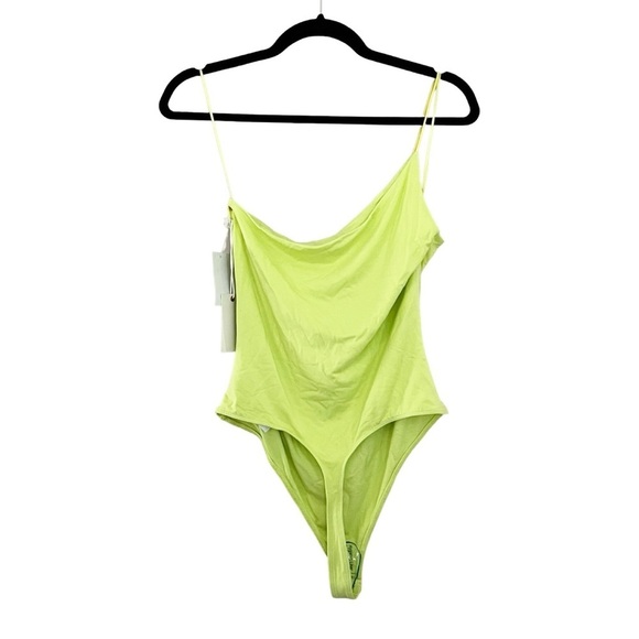 NWT GOOD AMERICAN Good Touch One Shoulder 90s Bodysuit in Key Lime Sz XL - Picture 3 of 5